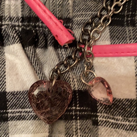 Tween styled Black and white flannel purse - Picture 2 of 4